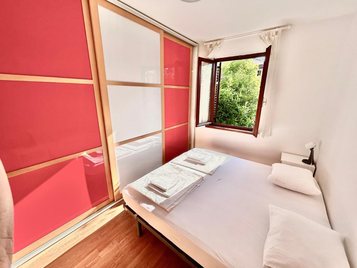 Happy Place Apartament